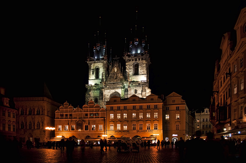 Prague - Grand Place-1aa.jpg